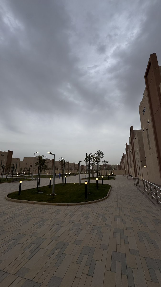 صباحوا الخير💙☁️