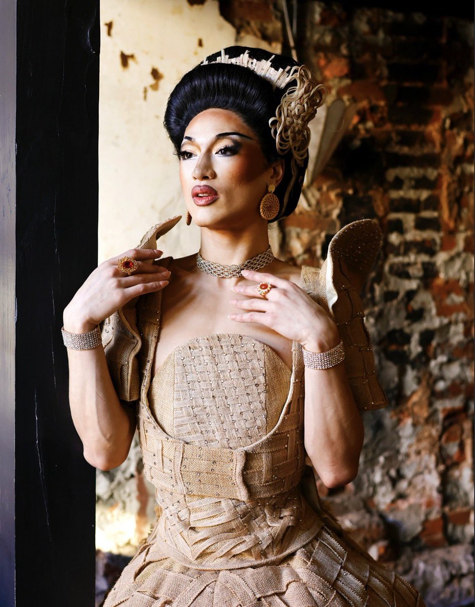 Drag Crave tweet media