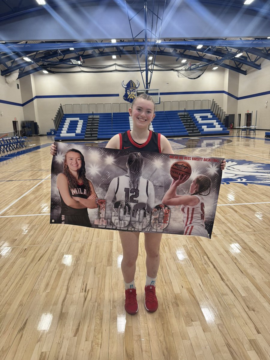 Emily Bladen tweet media