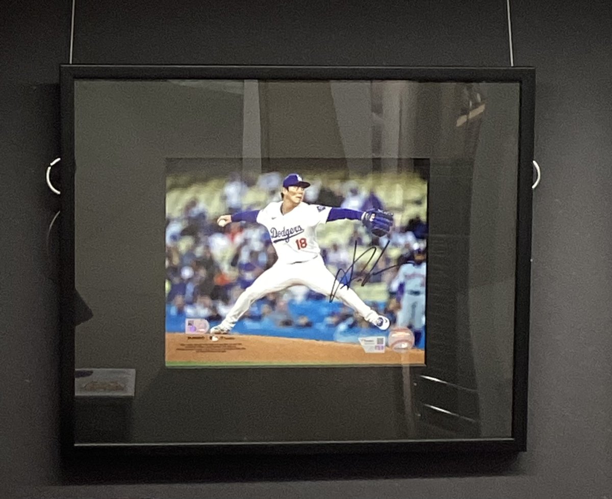 山本由伸 選手直筆サイン入りフォト販売中です⚾️ 昨シーズン