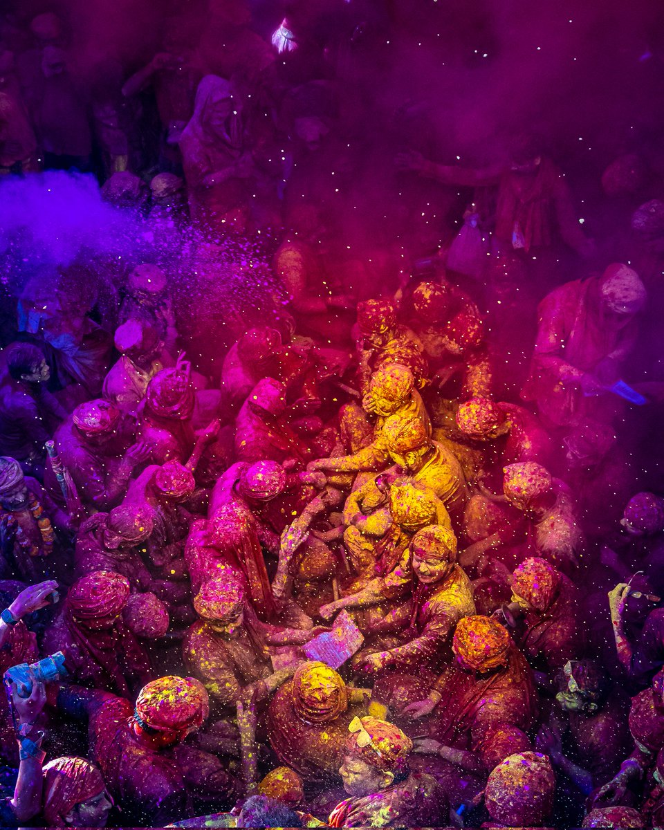 ompsyram's tweet photo. Happy Holi 

Photos I took of the Festival of Colours in India https://t.co/6WPB5Xk3qK