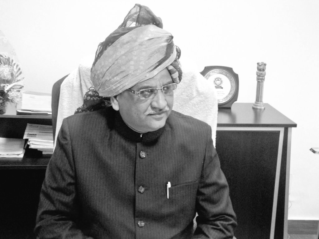 इंदिरा गांधी राष्ट्रीय जनजातीय वि.वि. ( <a href="/IGNTU/">IGNTU, Amarkantak</a> ) के संस्थापक कुलपति प्रो. चंद्रदेव सिंह जी का निधन अत्यंत दुःखद है।
🔸उनका शैक्षणिक योगदान और जनजातीय शिक्षा के प्रति समर्पण सदैव स्मरणीय रहेगा।
ईश्वर दिवंगत आत्मा को अपने श्रीचरणों में स्थान दें, ॐ शांति शांति शांति🙏
#IGNTU