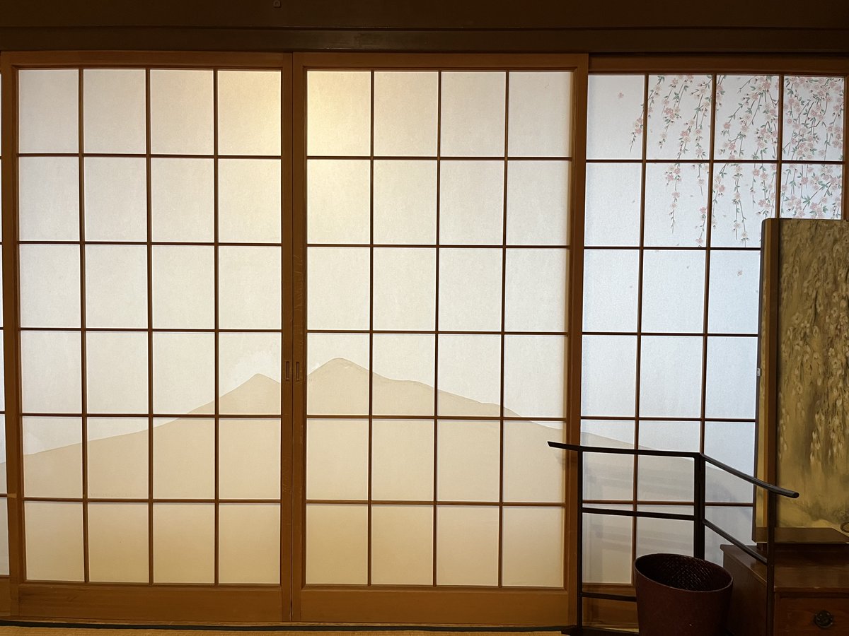 📚#太宰治 が滞在した部屋に泊まれる📚 大鰐町の老舗旅館「ヤマニ仙