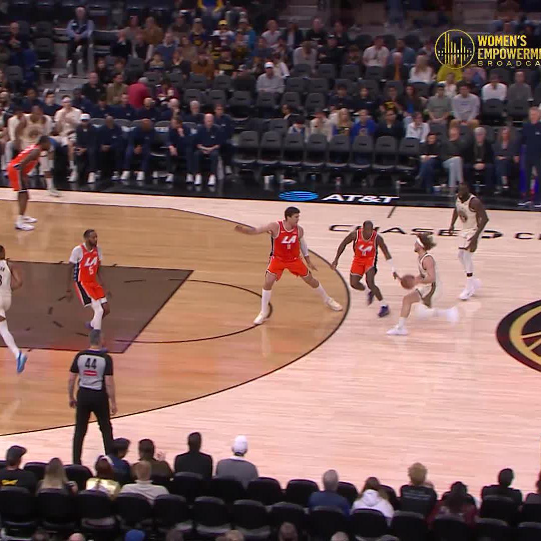 Dray at the arc ⚡️
📺 @NBCSAuthentic