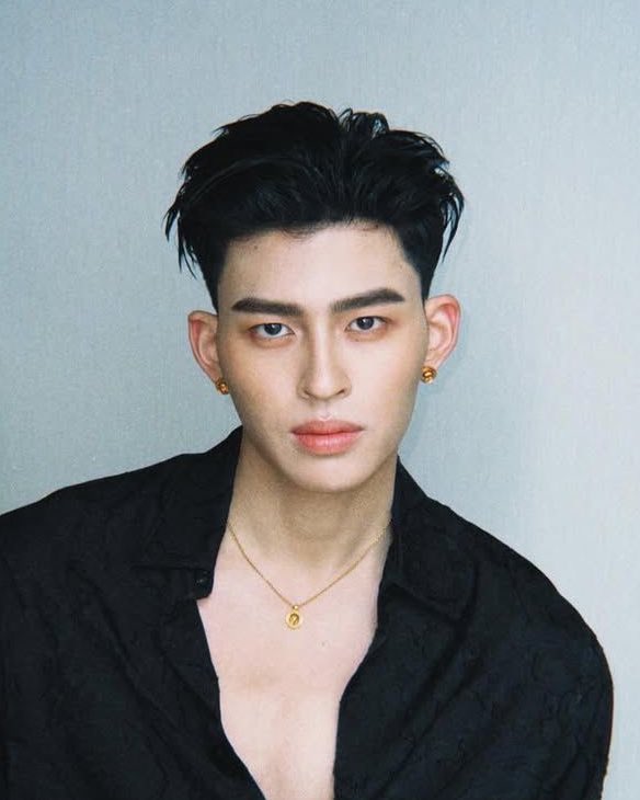 ถิ่นอีสาน หนุ่มศรีษะเกษ