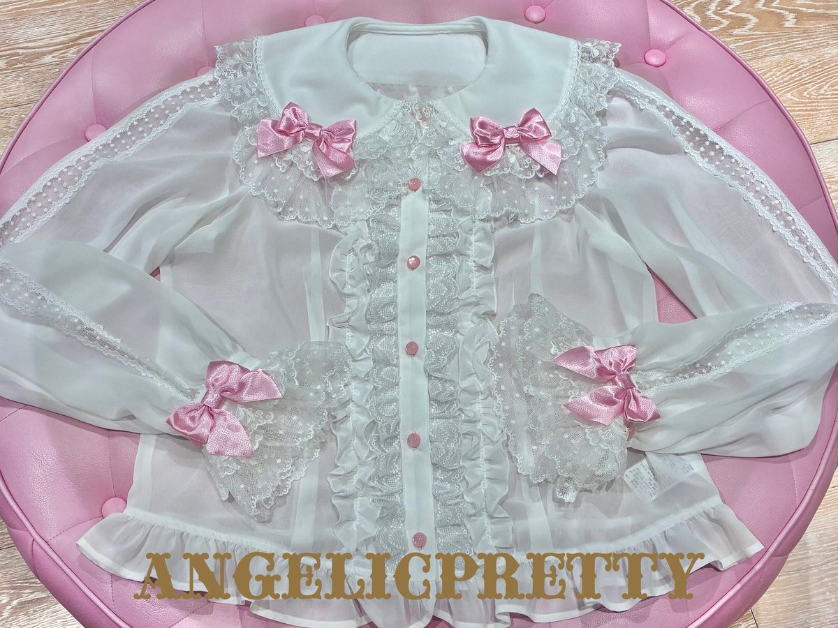 🎀ドレッシーリボンレースブラウス🎀 ¥20,900（税込） Color：シロ