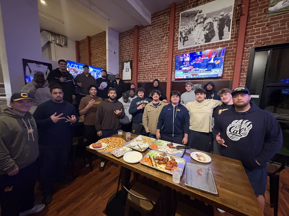 Famika Anae tweet media