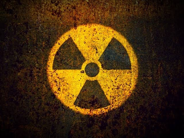 MonsurAlamFahi2's tweet photo. BREAKING: US claims Iran could have produced 11 nuclear bombs with its enriched uranium. https://t.co/fA408uOel7