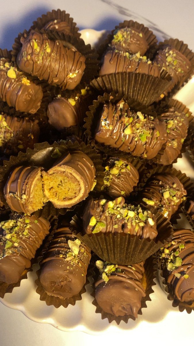 زْينبَ tweet media