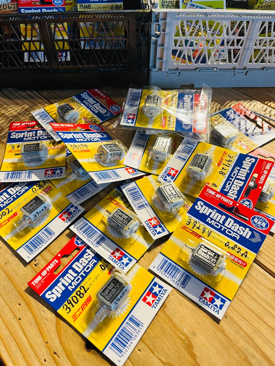 DEVILVENOM_196's tweet photo. メルカリショップ、海外からの注文がここ３日間、急増でビックリ！
 
Mercari Shop has seen a sudden surge in overseas orders over the past three days.
I’m honestly surprised!
Please be sure to check out our official online store as well!
https://t.co/r0cCKMSgUG https://t.co/ctI9lqADbd