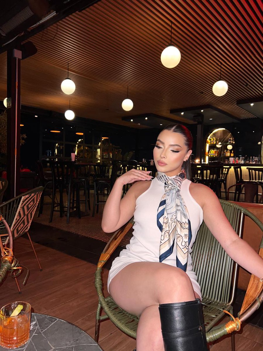 Catalina Velez tweet media