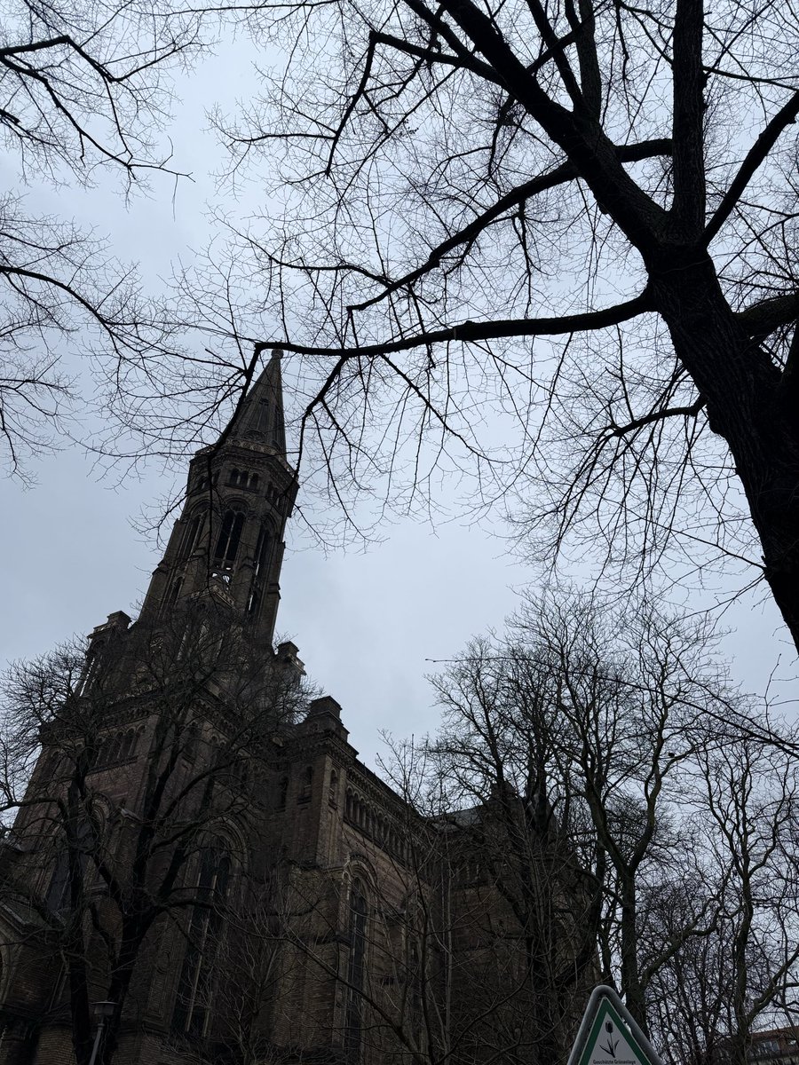 🤳🏼 tweet media