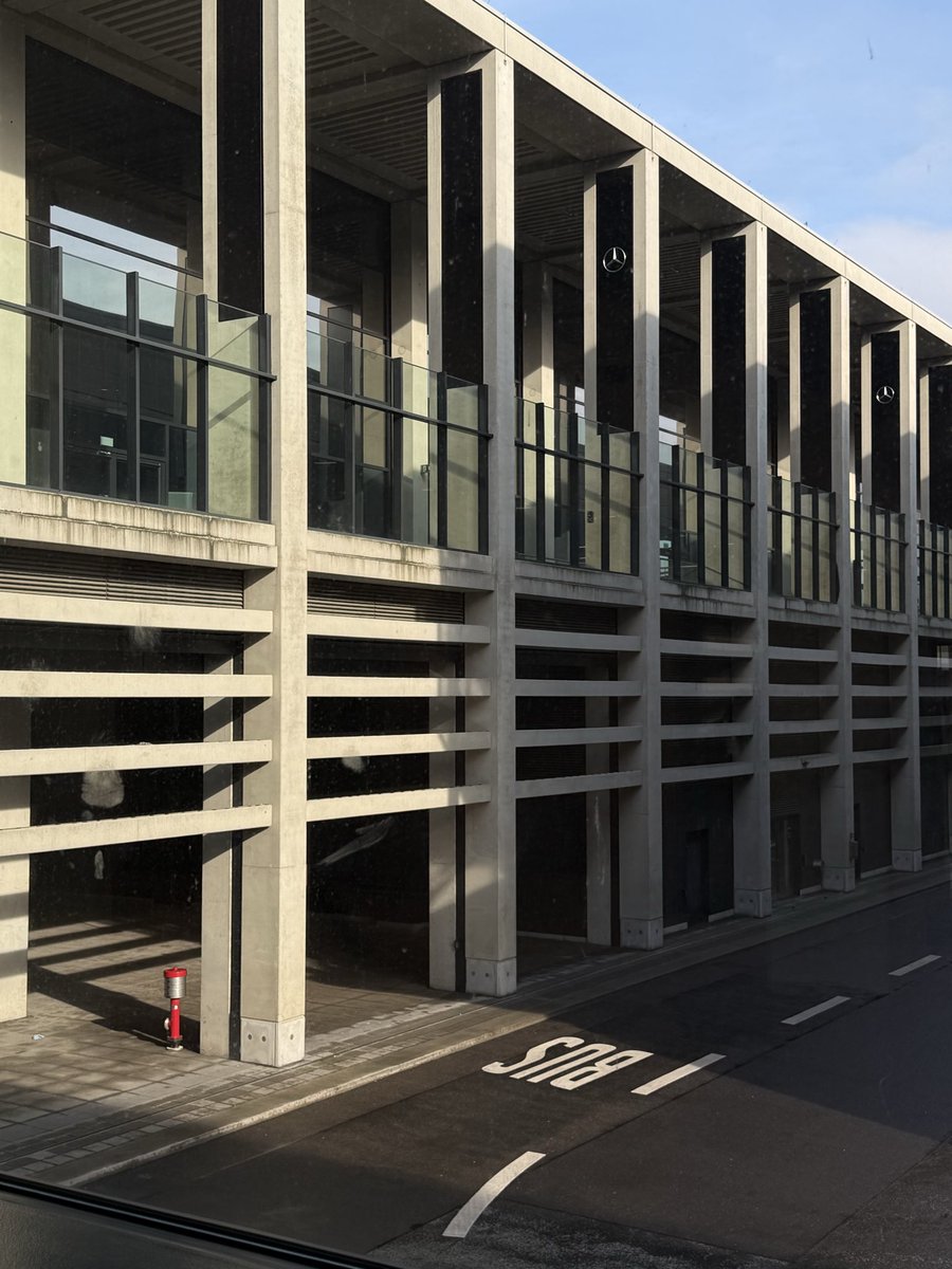 🤳🏼 tweet media