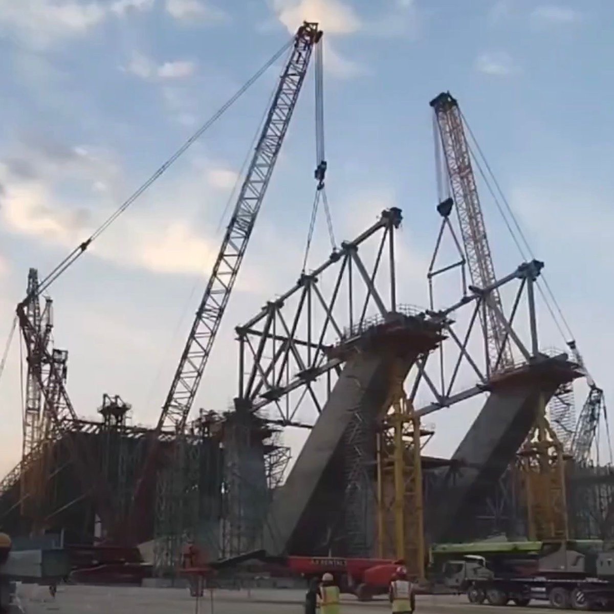 عداد مشاريع الرياض tweet media