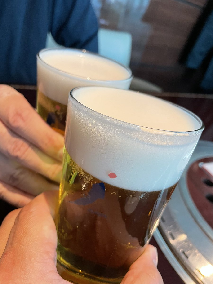 keyvoice2025's tweet photo. 久しぶりの友人とランチ🍽
昼飲み🍻

#焼肉 #ランチ #お酒 https://t.co/zRtXHDZkxV