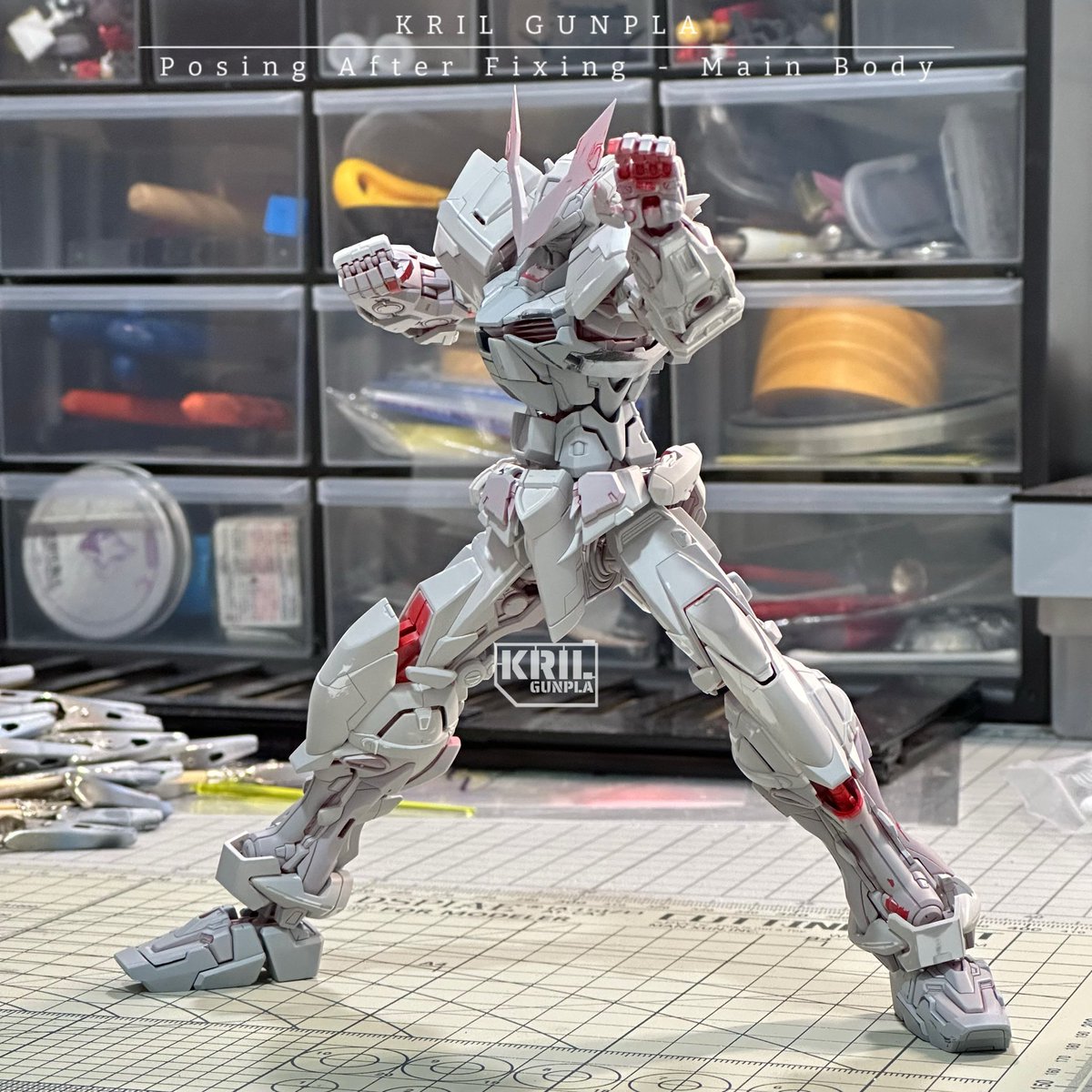 KrilpG's tweet photo. 很久没发布作品在这里了 来个补土后的展示
#krilgunpla #redframe #gundam #gunplay #customize https://t.co/5DL4sTv5iU