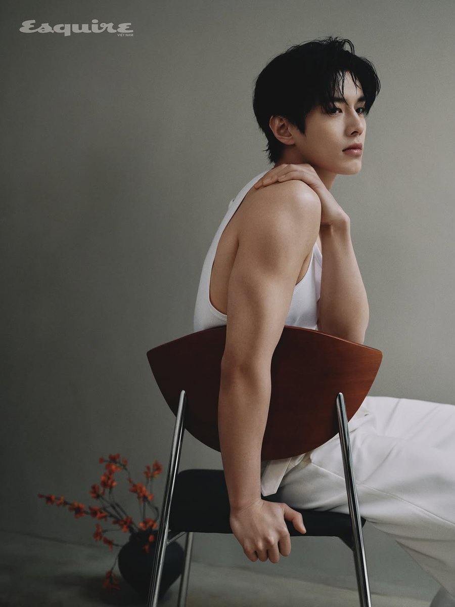 heyuarchives's tweet photo. He Yu for Esquire Vietnam 
[ #何与 · #HeYu  · #เหออวี่ · #하여 ] https://t.co/Tp7QXskiWs
