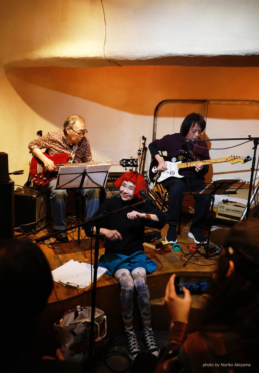 わーーー！ 正に「どこかの星の2マンショー」 のりちゃん凄い！ 素敵な