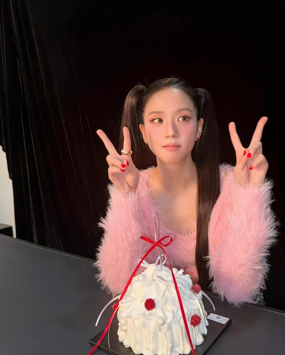 女星爱女子者 tweet media