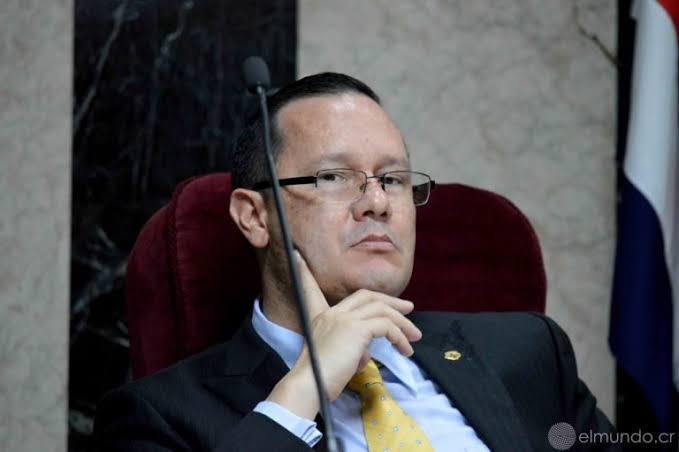 ¿Cuando van a extraditar a Celso Gamboa <a href="/PoderJudicialCR/">Poder Judicial CR</a> ? 

¿CUÁNDOOOOOOOOO?????