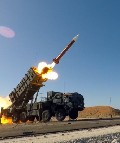 remote_only_job's tweet photo. HY Jnited States Halts Alert, Interceptor Company Stocks Plunge Significantly. The United States is considering relocating the THAAD and Patriot systems currently deployed in South Korea to the Middle East amid concerns over dwindling interceptor missile stockpiles. https://t.co/Y05pbGRd0f