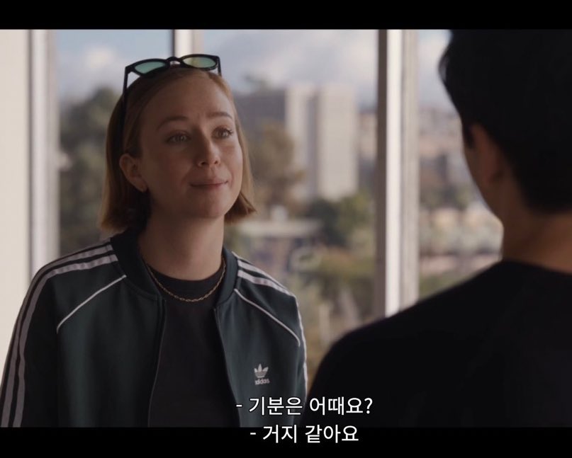 기깔나는 드라마시리즈 하나 보면서 중간중간 잼얘 책 하나씩 읽어주고 중간중간 잼얘 영화 보고  가아끔 한 번 일해서 돈벌고 이렇게 살아야하는데  지금 밸런스 붕괴야     일단 기깔나는 드라마부터 없어