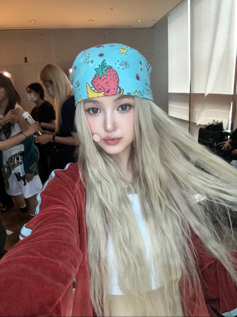 DazziUpdates's tweet photo. 🍓 https://t.co/AqsFrOJ6wS