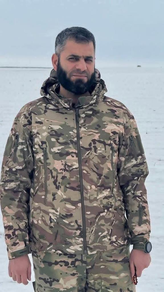 Abdullahkhalf98's tweet photo. وترجل الفارس المقدام 
نعزّي أنفسنا وأهلنا في سوريا عامة وفي حماه وكفرزيتا خاصة بوفاة العميد حسين عبد الله العبد الله أبو صهيب قائد الفرقة 54 في الجيش العربي السوري إثرة نوبة قلبية 
إنّا لله وإنا إليه راجعون https://t.co/dWbVGs0TrG