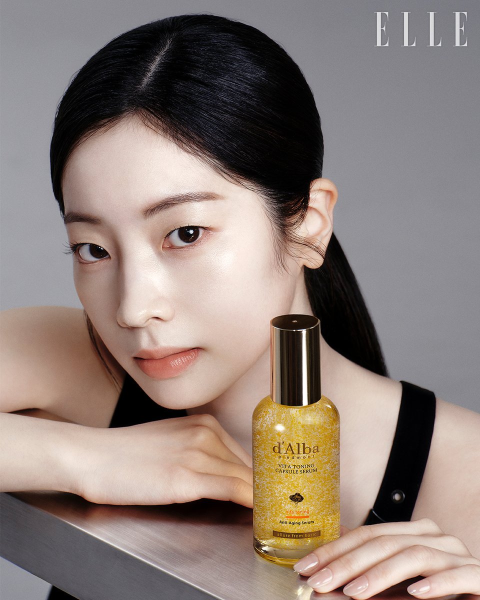 godmitzu's tweet photo. DAHYUN for ELLE Korea &amp; d'Alba https://t.co/wqQSfZrGUy