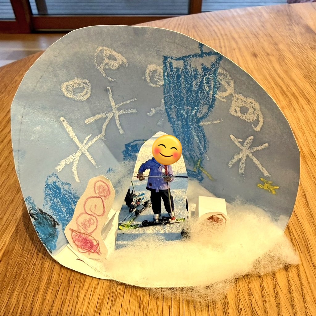 【1月のレッスン☃️】

1月のテーマは「Winter❄️」

冬に関する単語を学びつつ
それぞれ読み書きも頑張りました👏

たくさんお話しできる子が増えてきて
あっという間にレッスンが終わってしまいます✨

工作は冬らしく
スノードームを作りました☃️✨

#オンライン英会話
#orionenglish
#winter