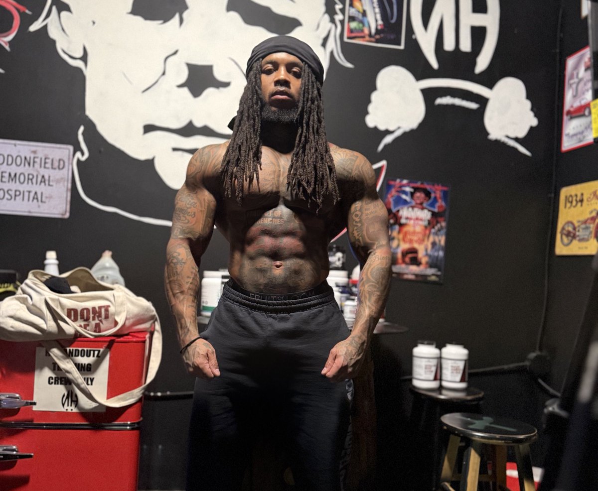 RICH DAD 💰❤️ tweet media