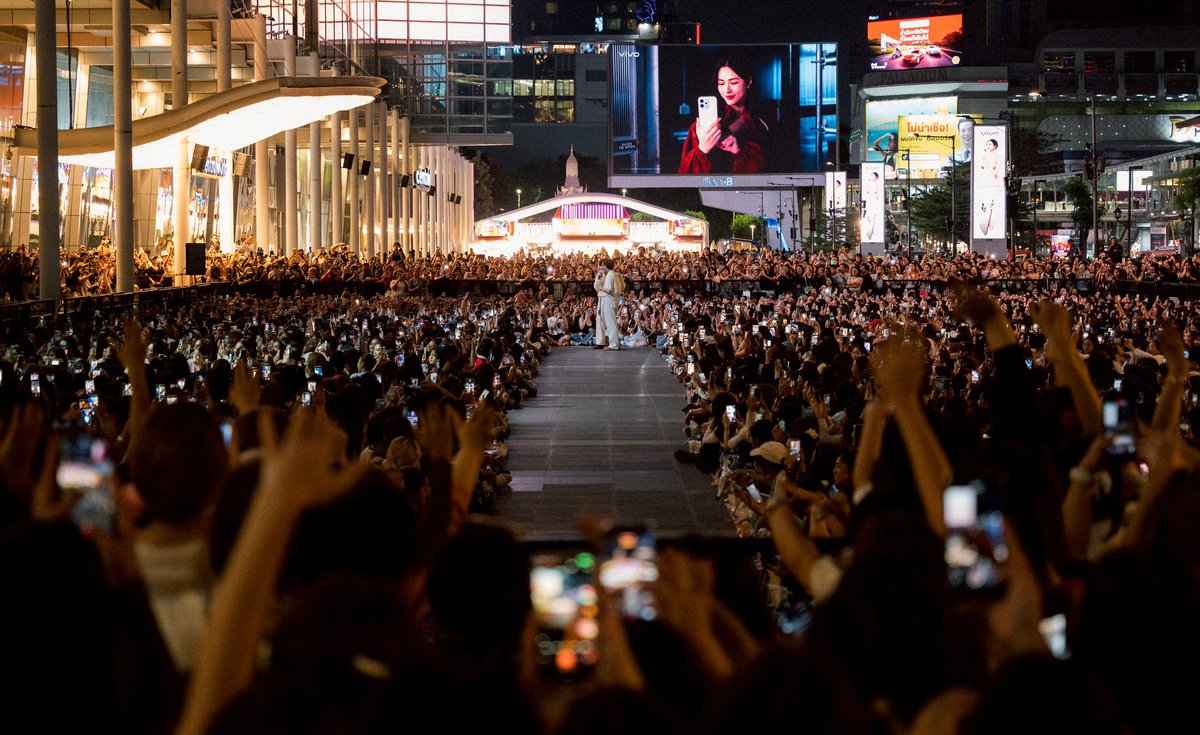 ลั่นต่อเนื่องไม่หยุด! 🔥

กระแสเปิดแคมเปญ Summer Fest พุ่งเกินต้าน
กับการเปิดตัว Summer Boy Ambassadors

เก่ง – น้ำปิง
เติ้ล – เฟิร์สวัน

สร้างปรากฏการณ์ทะยานขึ้น อันดับ 1 บน X ข้ามวัน 🚀

ขอบคุณพลังจาก “โอ๋โอ๋” &amp; “ติดฝน”
ที่ทำให้ซัมเมอร์นี้เริ่มต้นอย่างยิ่งใหญ่ 💛💙

📅 13 มี.ค.