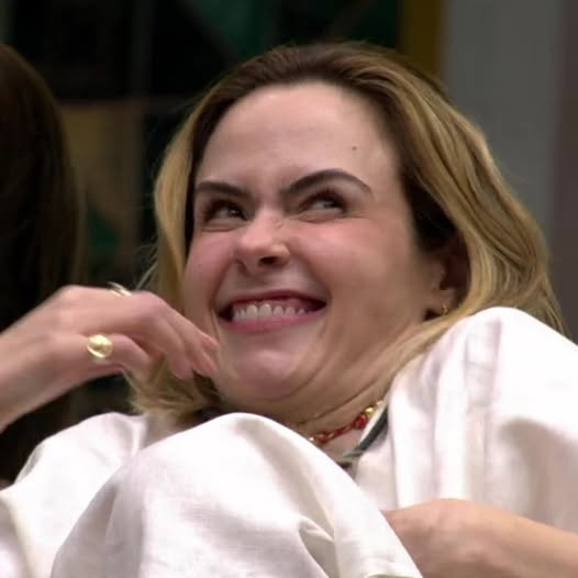 Daqui um mês isso aqui vai ser estático pós-irônico humor acessível