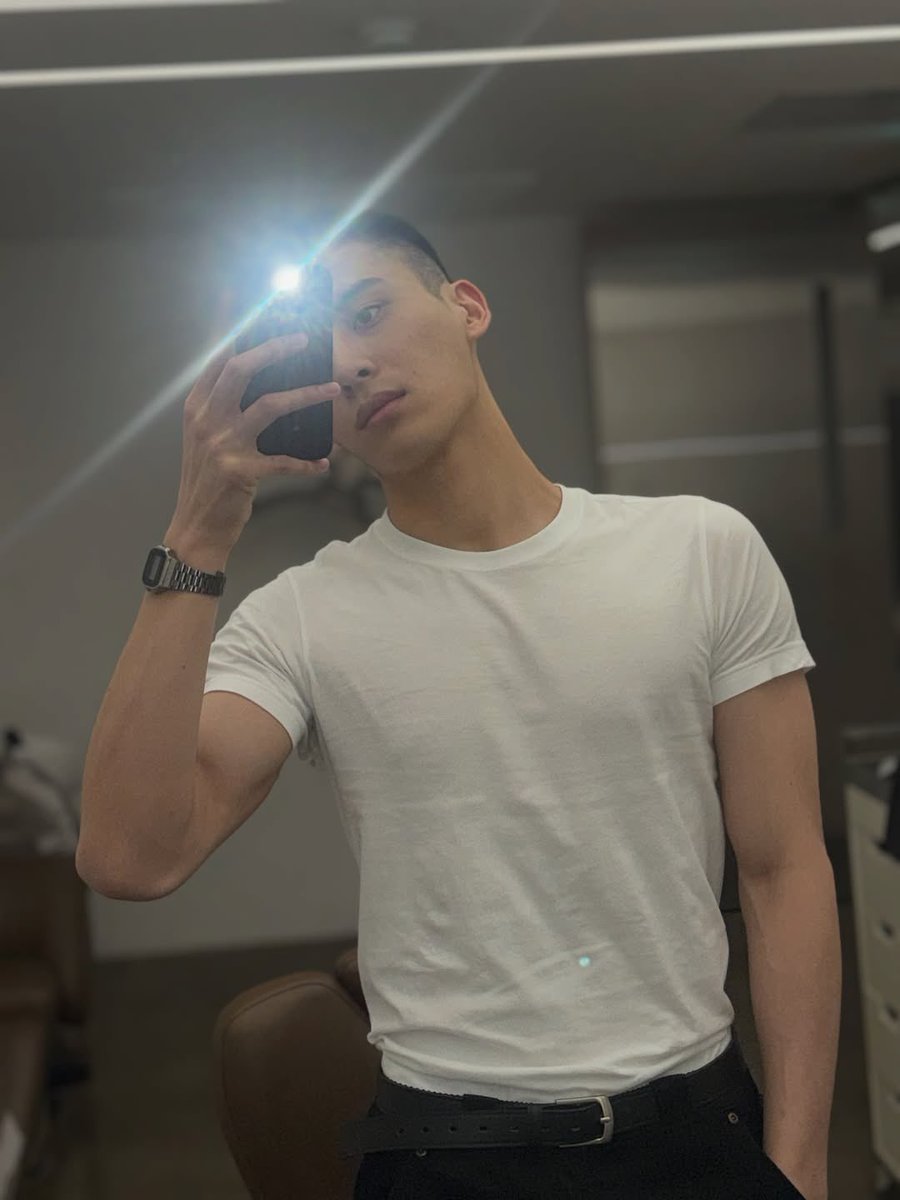 하루함께🪖 tweet media