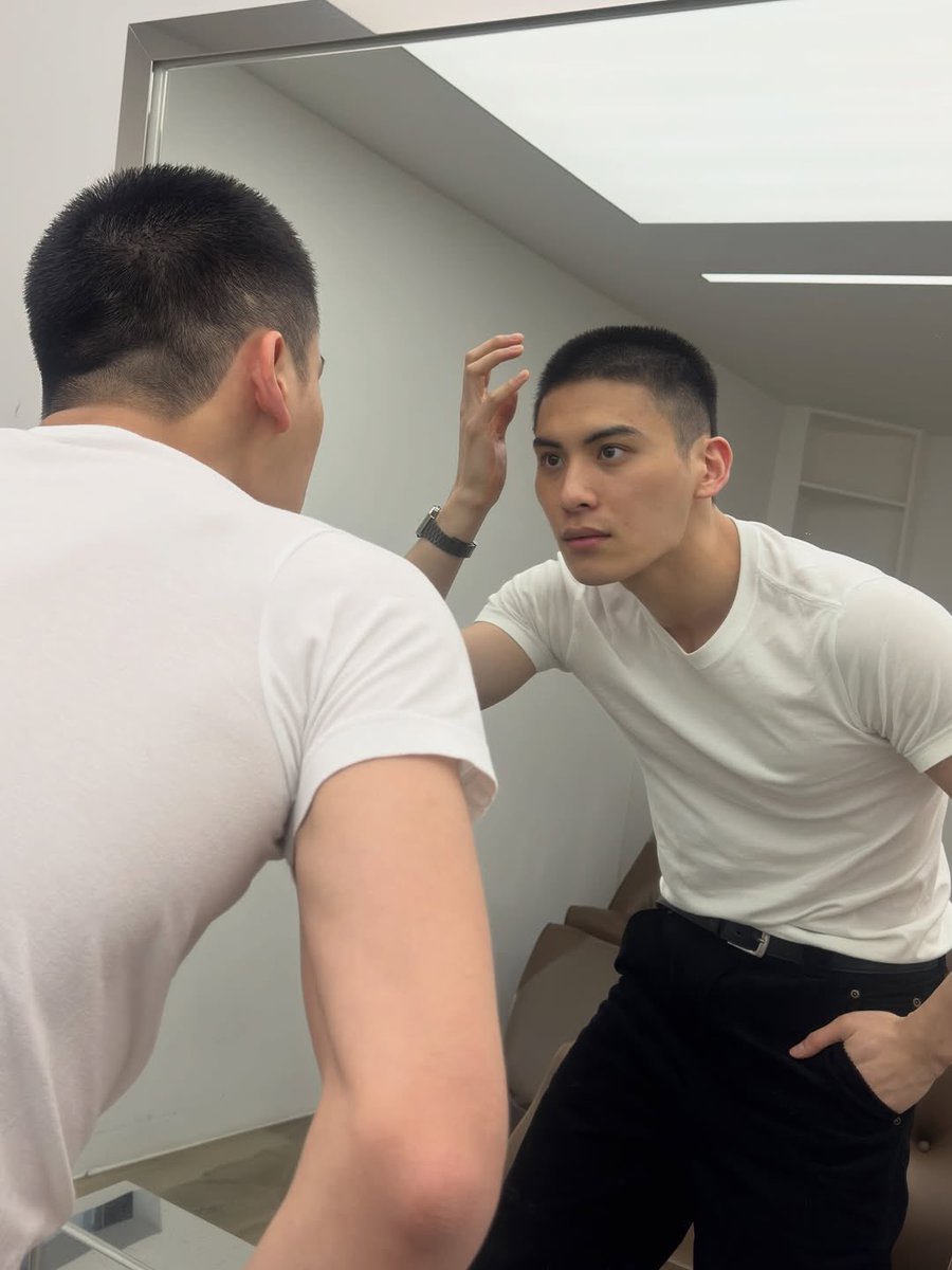 하루함께🪖 tweet media