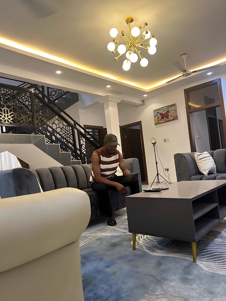 philimonTv's tweet photo. Birthday Today 🎉🎉🎉
Thank God am A Year Older 🙌🎂 https://t.co/003bma6FTf