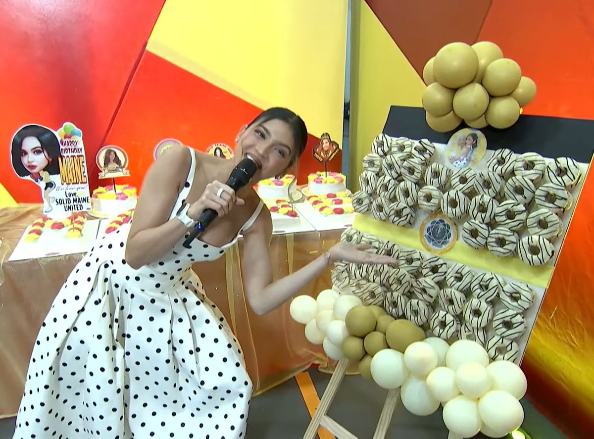 MaineTrendsetterOFC tweet media