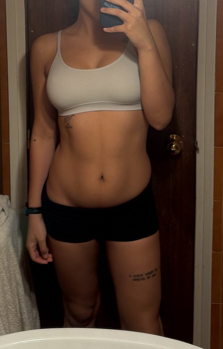 🖤🖤🖤🖤