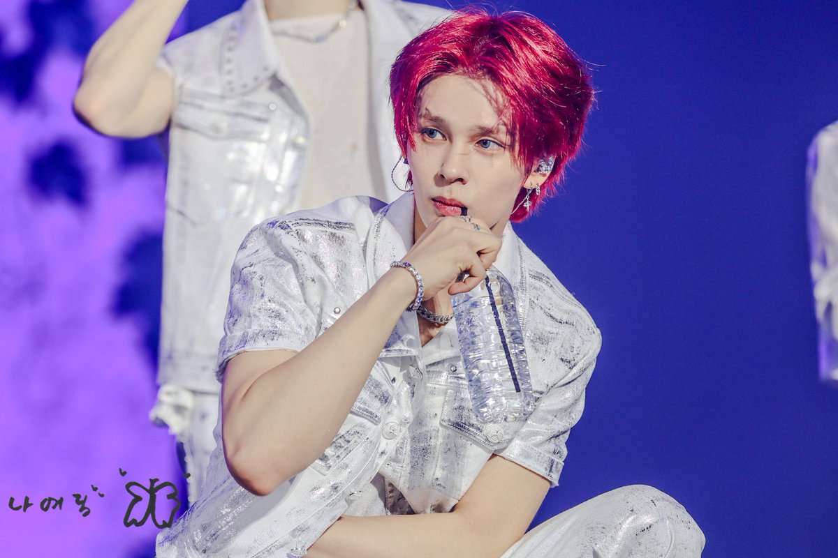 세리치 생일 축하해εïзꔛ💙
#CRAVITY #크래비티
#세림 #SERIM
#CRAVITY_ACTIVITY
#HAPPYSERIMDAY
#박세림_논란_너무잘생김
#크래비티_다정한섹시큐티보이_박세림_생일