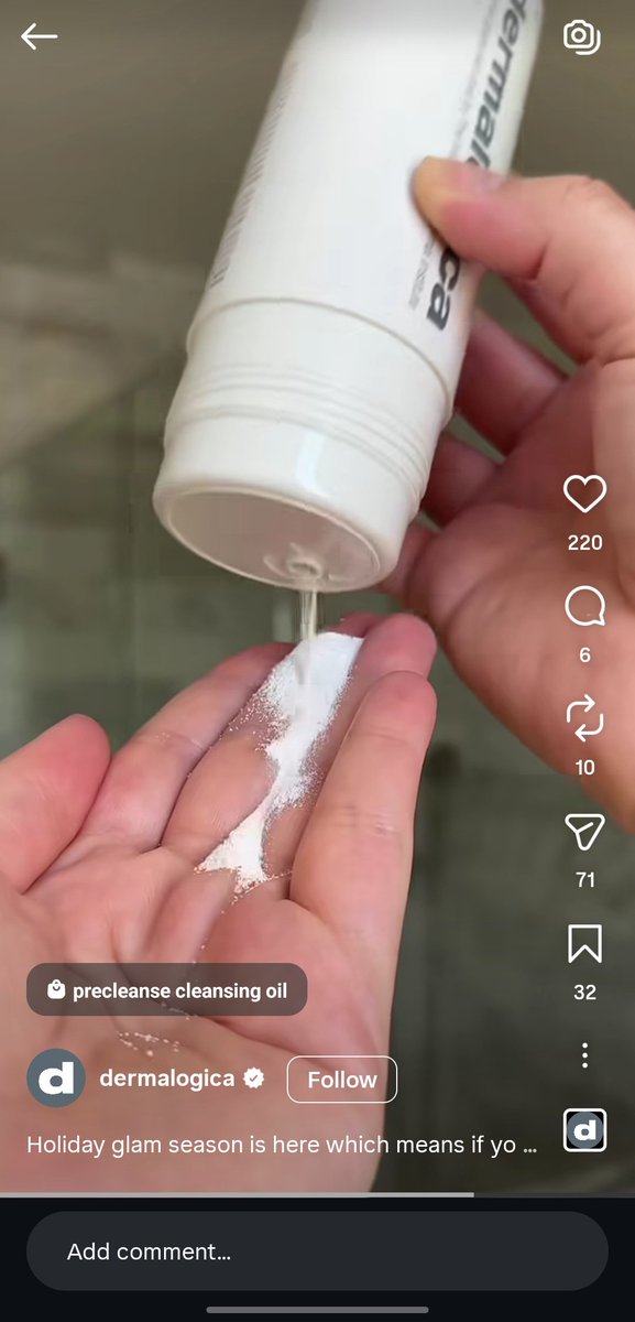 ccssyyyl's tweet photo. katanya pake dermalogica daily microfoliant ini bikin sebaceous filament gone. i mean, who doesn't want smooth skin effortlessly?

jujurly kepo bgt sama produk eksfoliasi yg teksturnya bubuk gini, apalagi katanya super gentle dan aman buat digunain setiap hari🙀 https://t.co/nCt93GxrG1