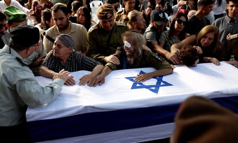 Israeli channels and many Israelis on social media have written that Iran’s missile strikes and successive attacks are unprecedented and psychologically impactful. A large number of Israelis are hiding in safe places out of fear.