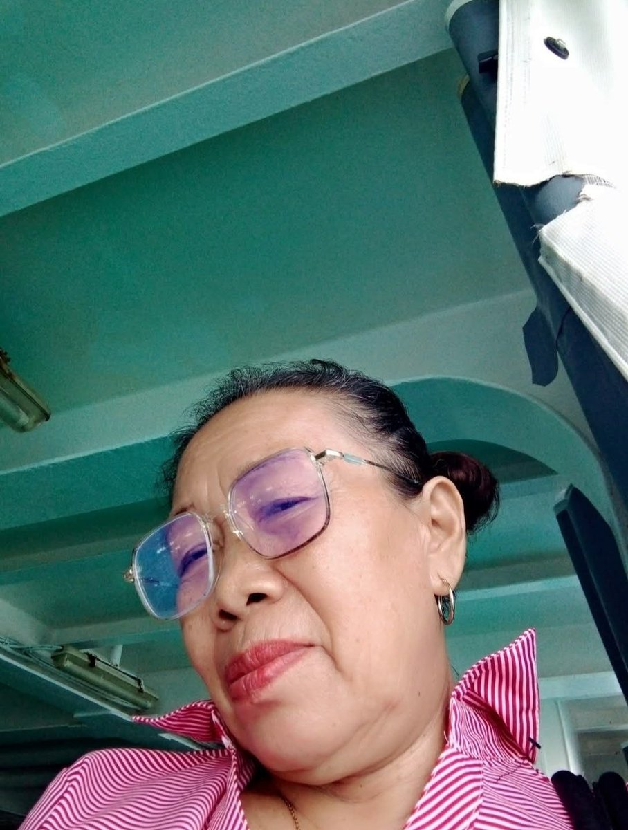 Bà Nội U70 tweet media