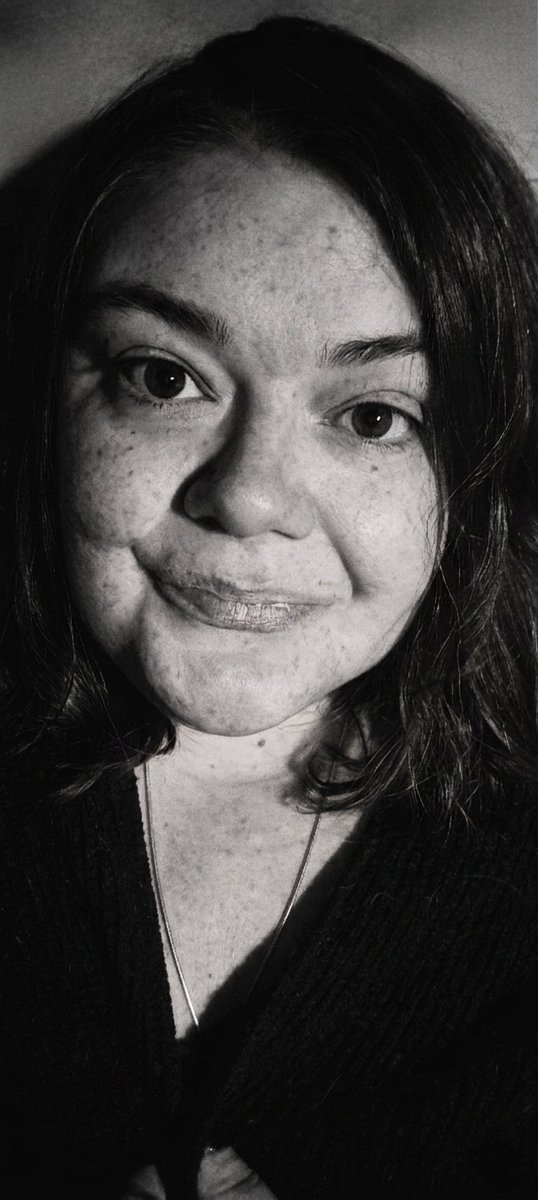 Un ptit coucou avant de rejoindre Morphée. 
Passez une bonne journée. 
Take care 😘