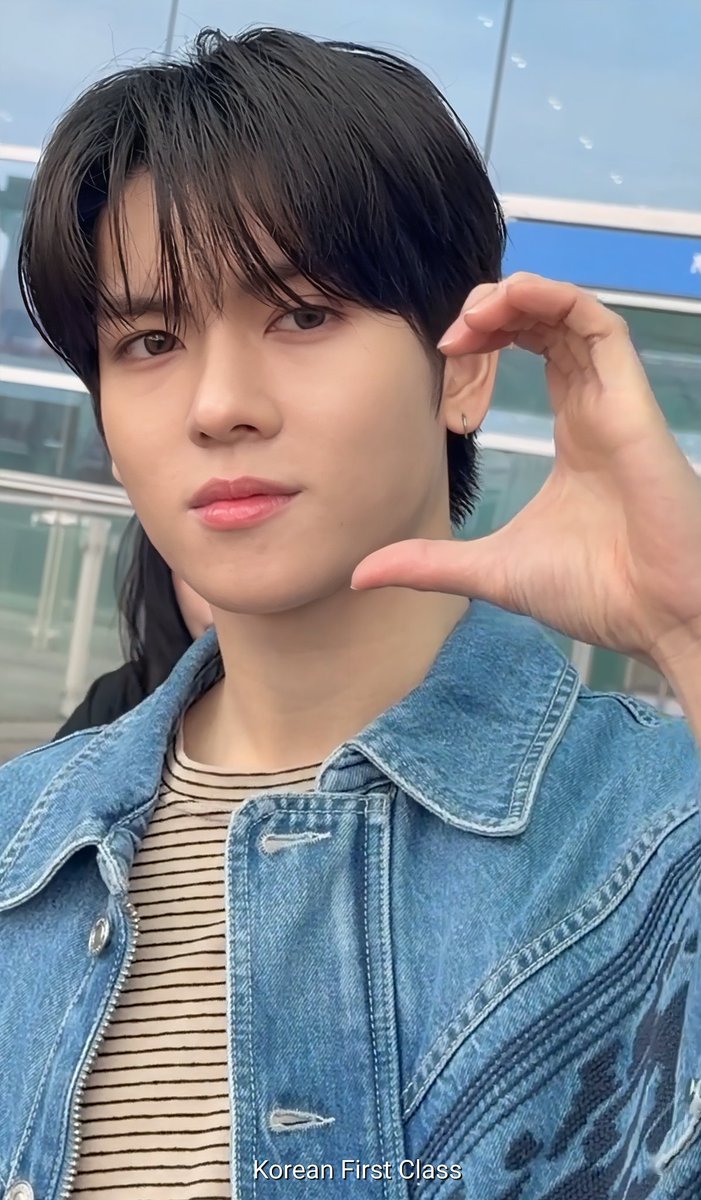 KoreanFirstClass tweet media