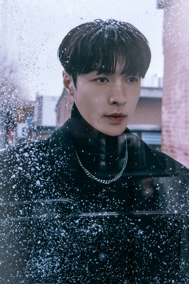 lay_studio @layzhang @LAYZHANG_JP 030326 @lay_studio Weibo update