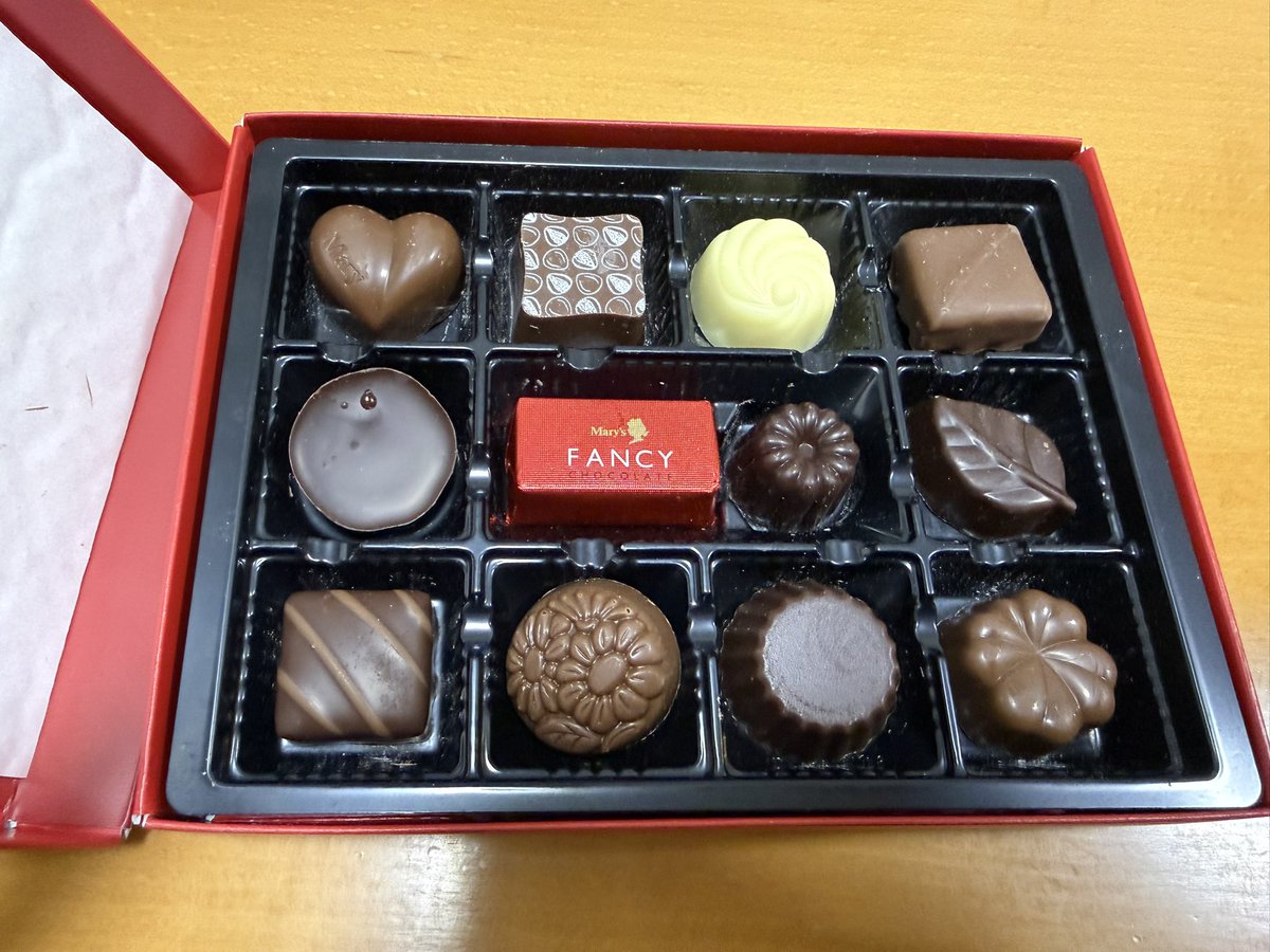 EStandd's tweet photo. 超推しからもらった。
少し遅めのバレンタイン https://t.co/tp8SsmWvvD