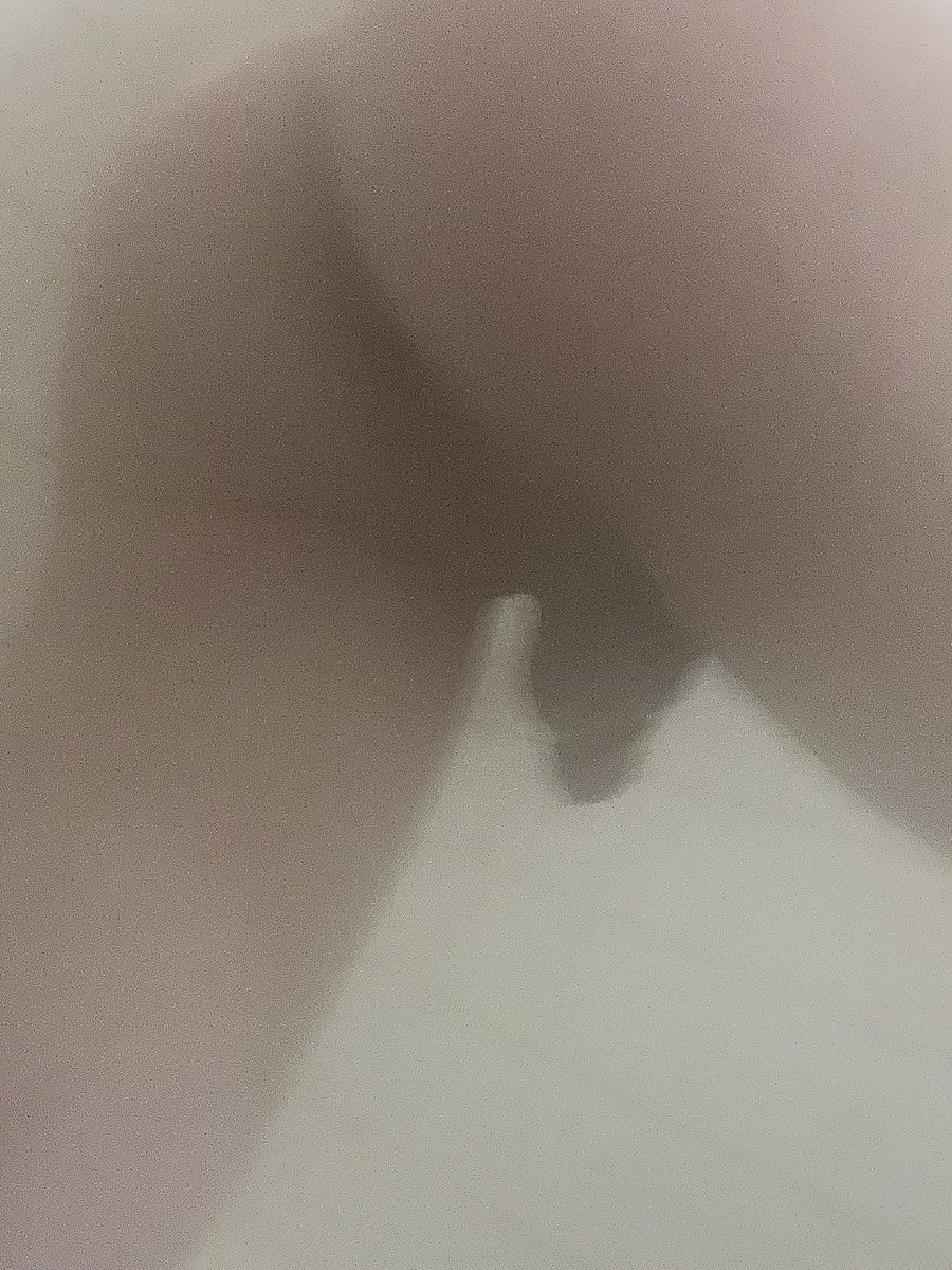 Lost_Forbidden's tweet photo. Shower pics 😘😘😘 (sorry for bad quality shower fog lol) https://t.co/tw8Zyu9OYG