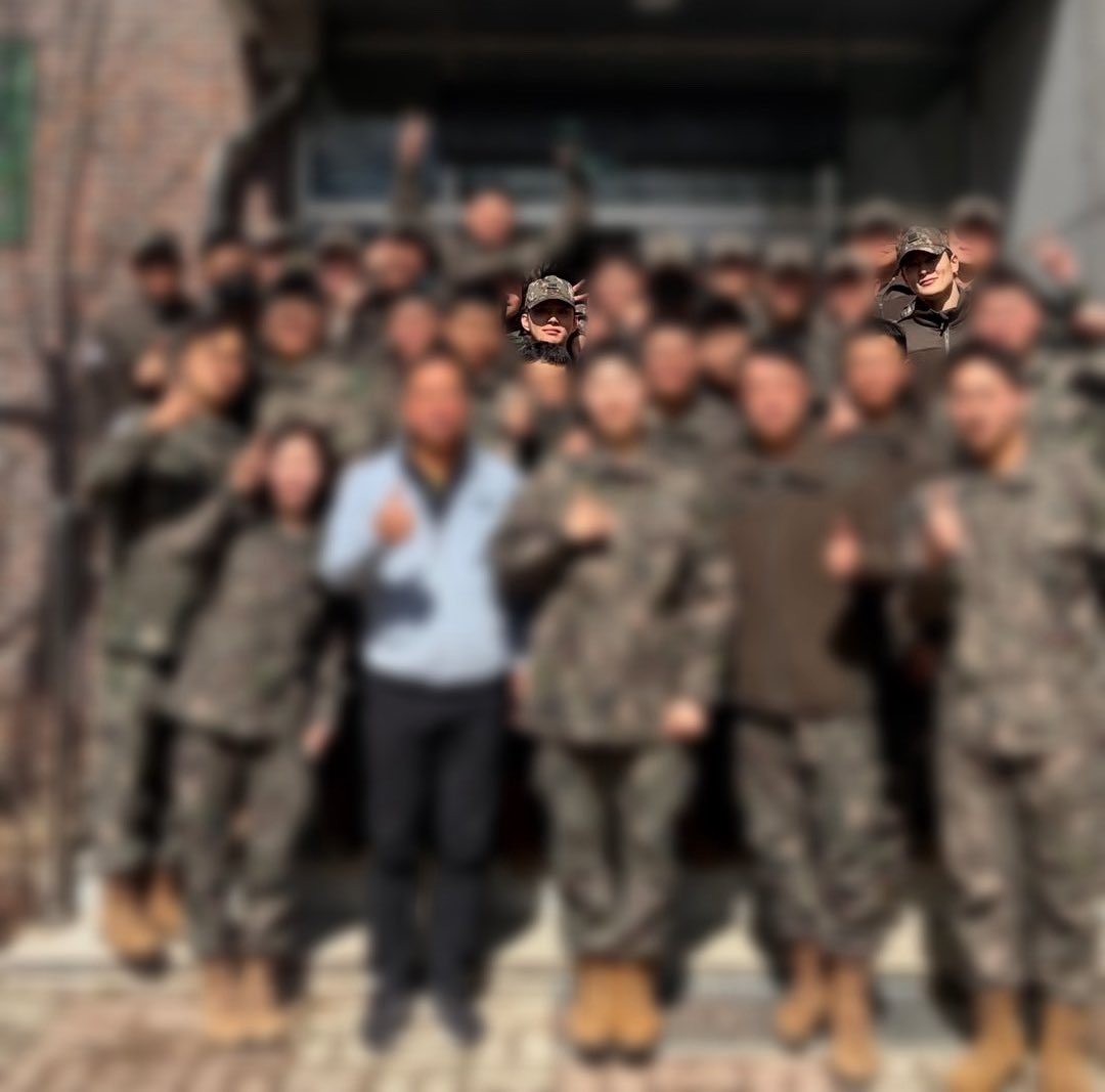 PFC Jungwoo &amp; Sergeant Jeong Yuno 🫡