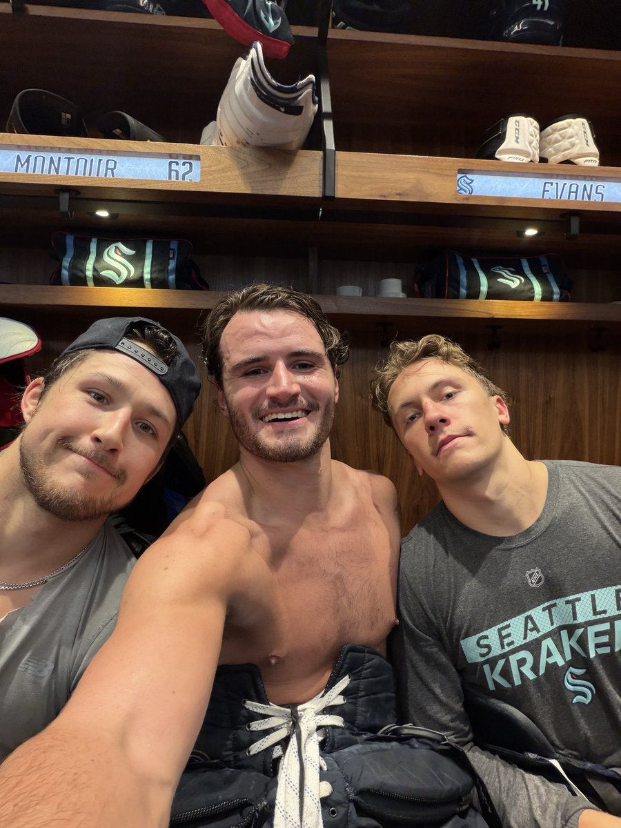 Seattle Kraken tweet media