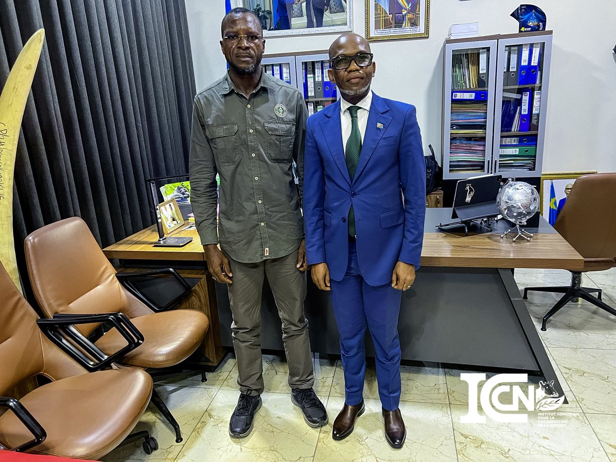 IccnRdc's tweet photo. Le DG de l’ICCN a acté la prise de fonction de M. Abdel-Aziz Bello comme Chef de site du Parc National de Kundelungu. Ce joyau écologique, célèbre pour ses savanes et les majestueuses chutes de Lofoi, exige une gouvernance rigoureuse et une vision stratégique pour le préserver. https://t.co/loBIKPaB7l